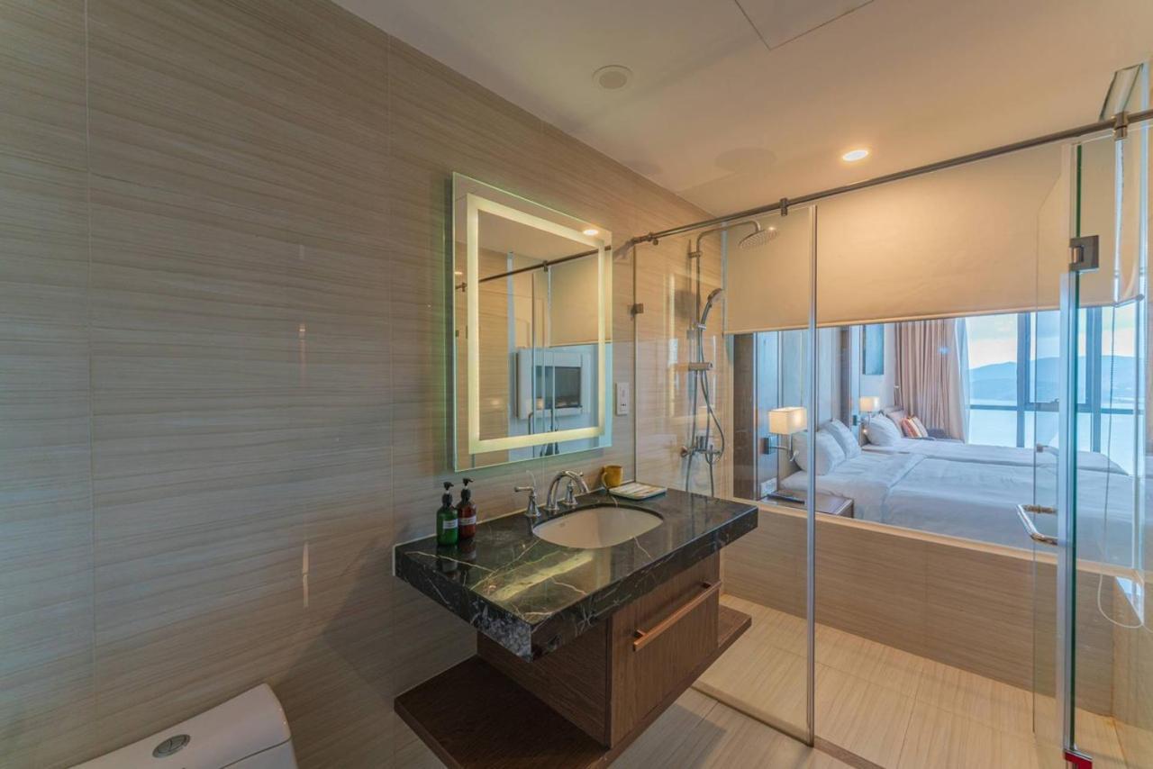 Kn Panorama Beachfront Condotel Nha Trang Exterior foto